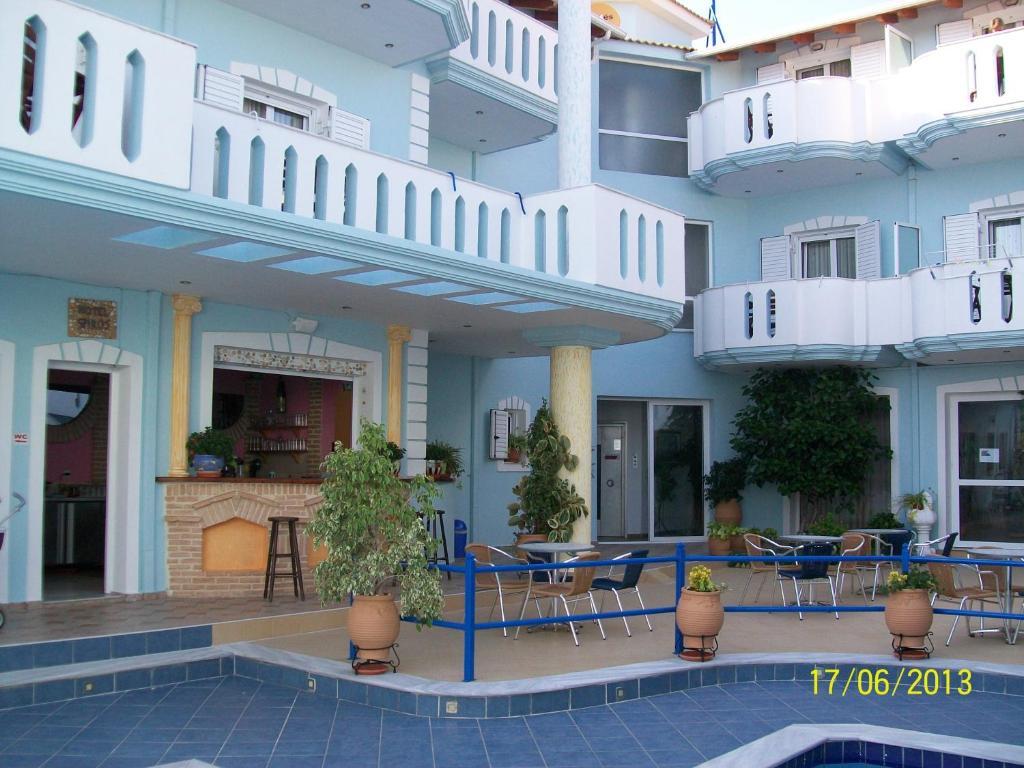 Hotel Spiros Аммудия Экстерьер фото